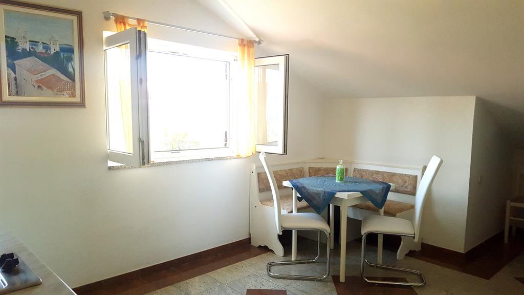 Apartment Лопар Экстерьер фото